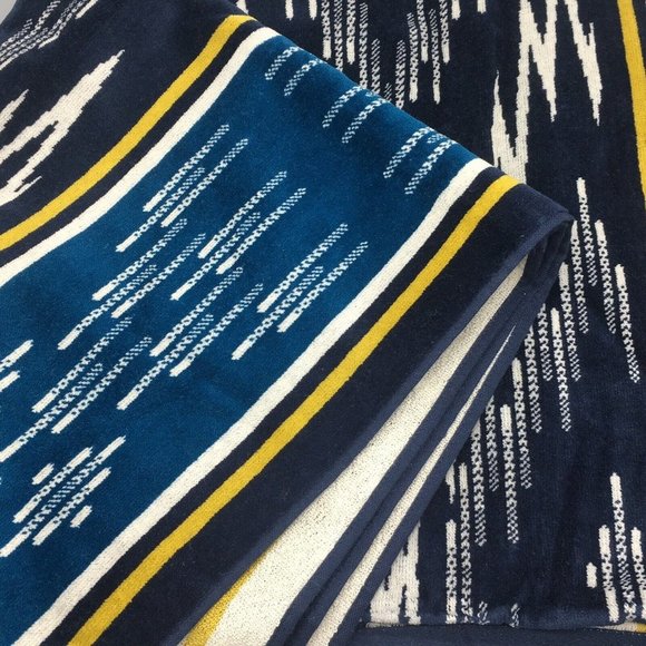Pendleton Spa Bath Beach Towel Mendoza Trail Southwest Jacquard Blue Yellow NWT​ - Picture 3 of 5